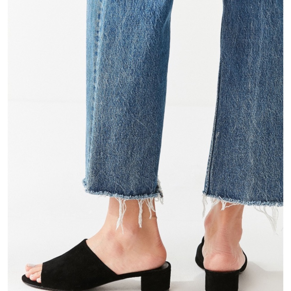 Used Urban Outfitters Patti Suede Mule Heel sz 9
